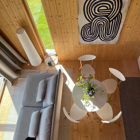 Slowcabin بيت للعطل *
